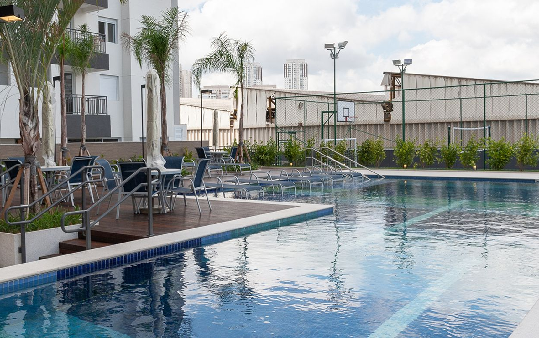 Piscina adulto – Praça Butantã (foto 3 de 20)